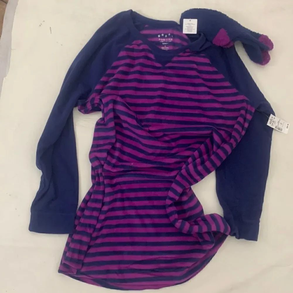 Sonoma Life Style Intimates Size XL Purple Navy Blue Sleep Shirt Matching Socks